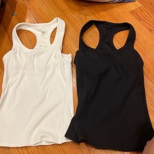 Alo racer back tanks shelf bra sz small